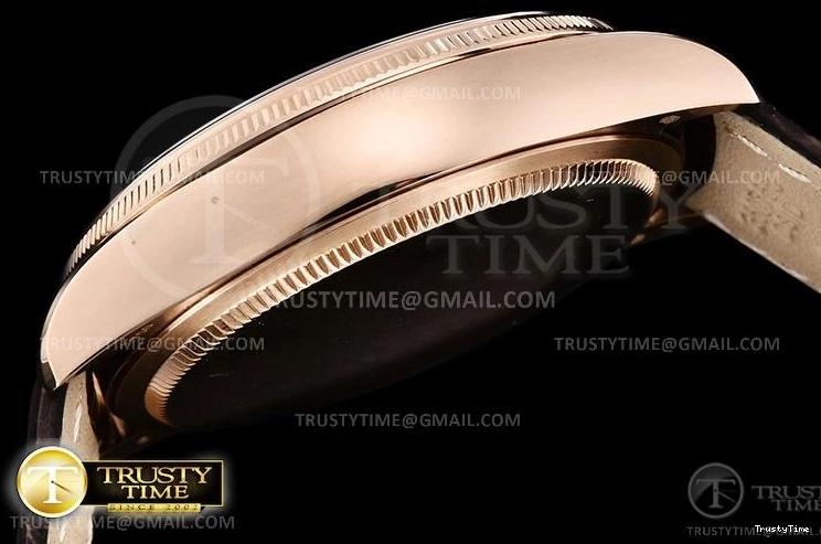 1024 Versatile ROLCEL077C – Cellini Date 39mm 887